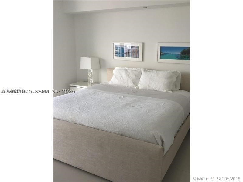 image Icon Brickell I10