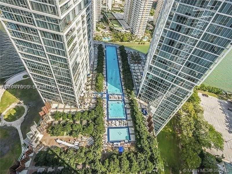 image Icon Brickell I33