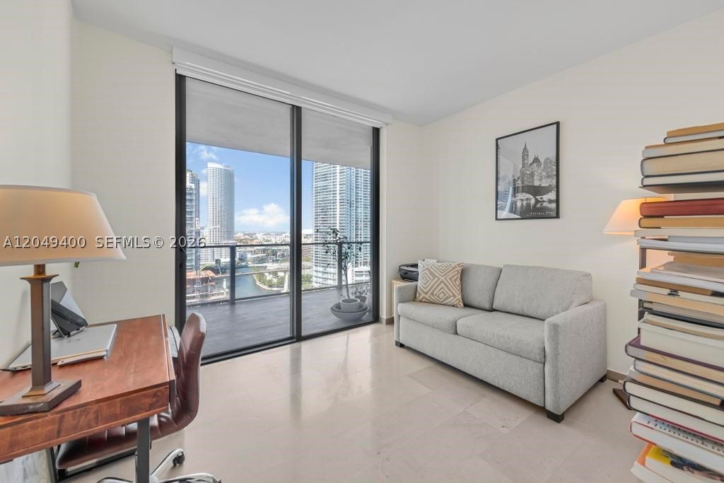 68 SE 6th St #1710 Miami, FL 33131