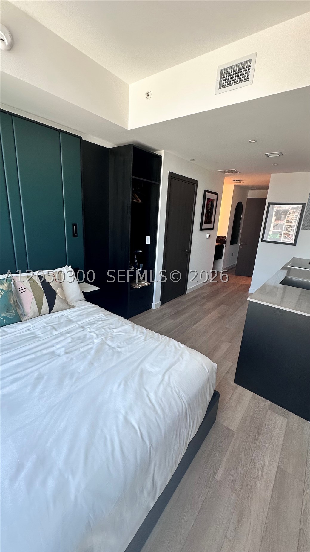 image E11EVEN Hotel & Residences1