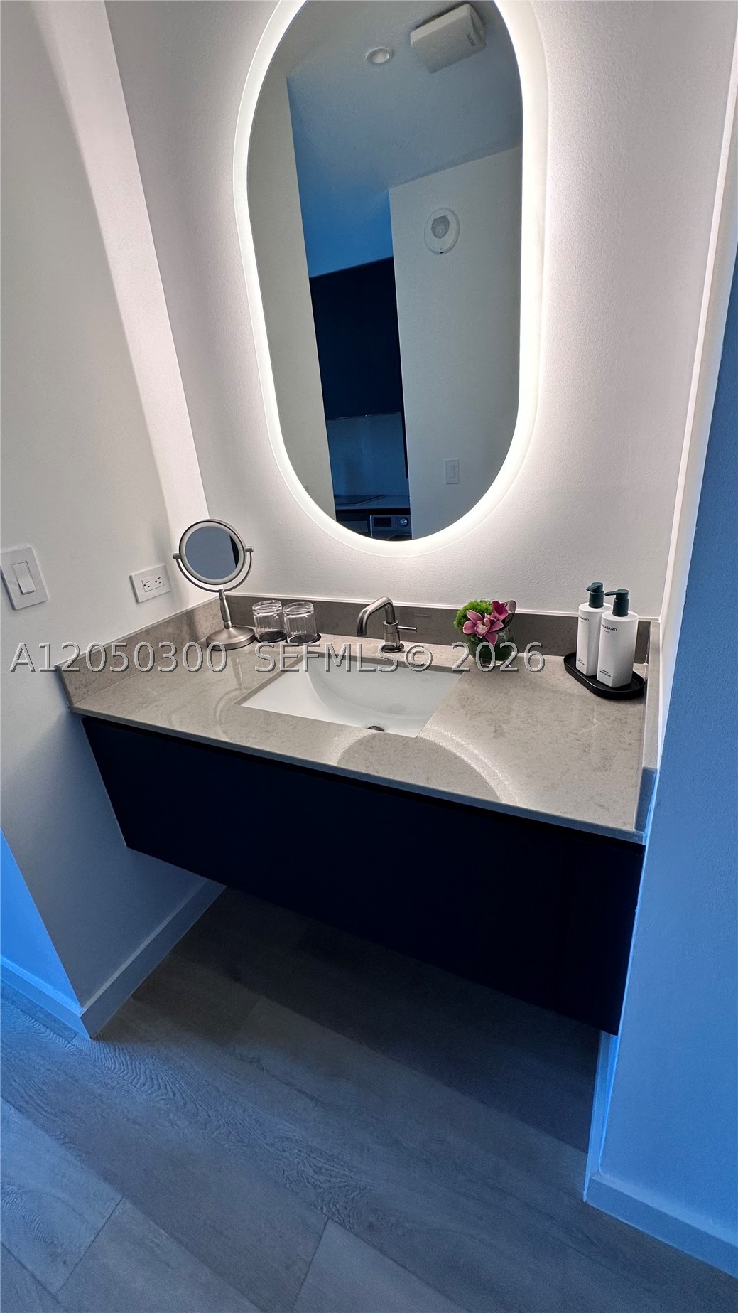 image E11EVEN Hotel & Residences3