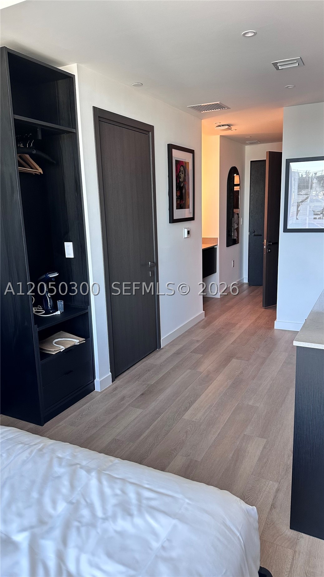image E11EVEN Hotel & Residences6