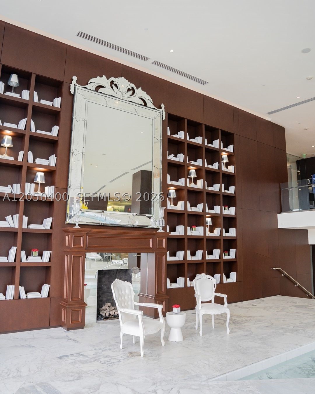 image Icon Brickell I17