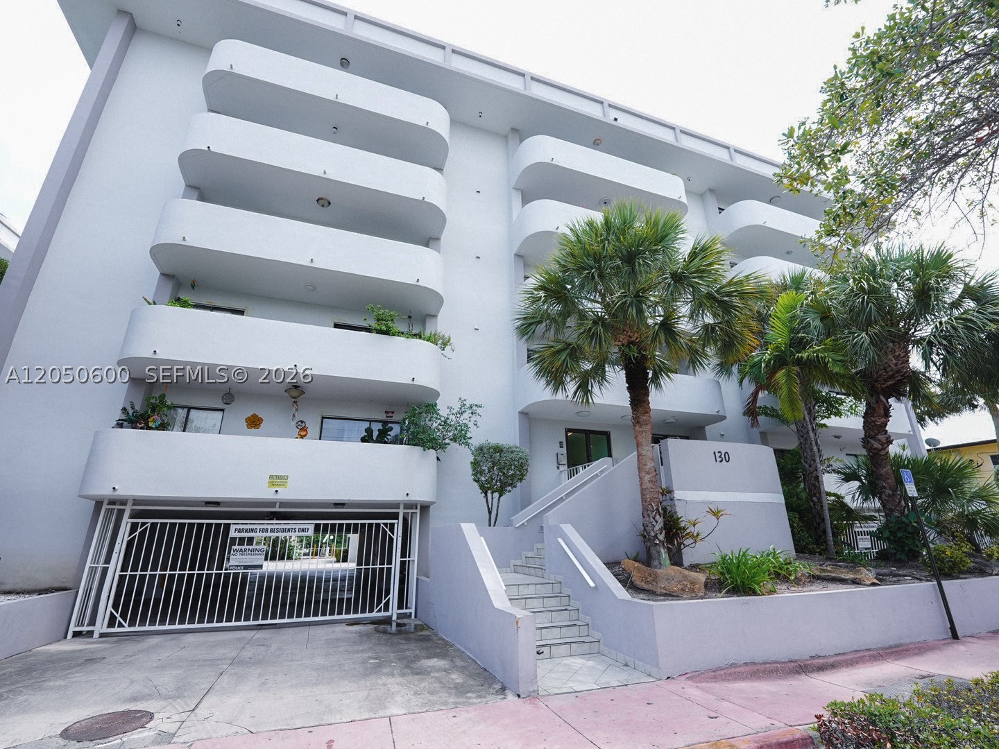 130 S Shore Dr #3C