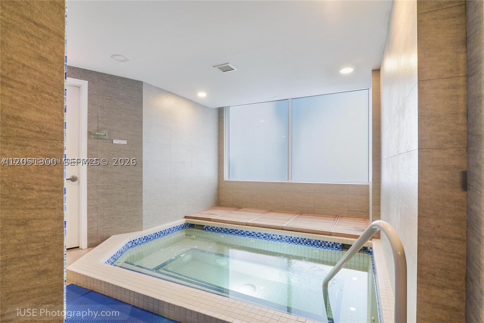 image Hamptons South41