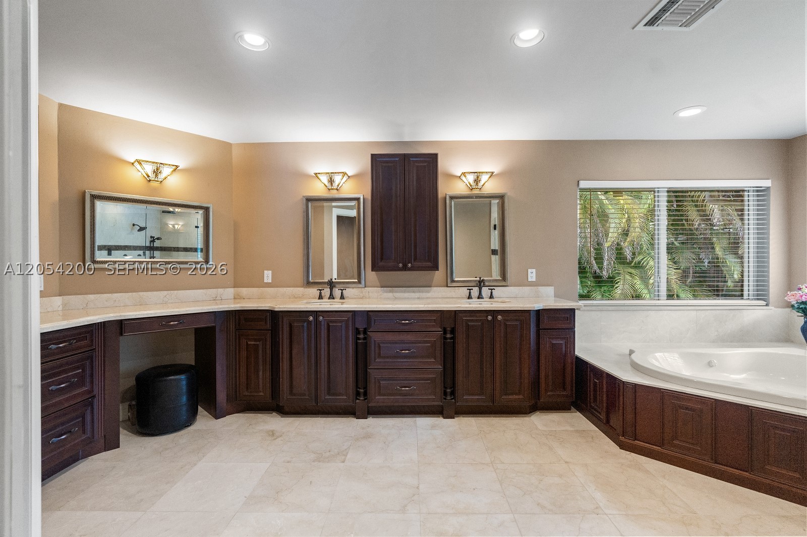 6500 SW 127th St Pinecrest, FL 33156