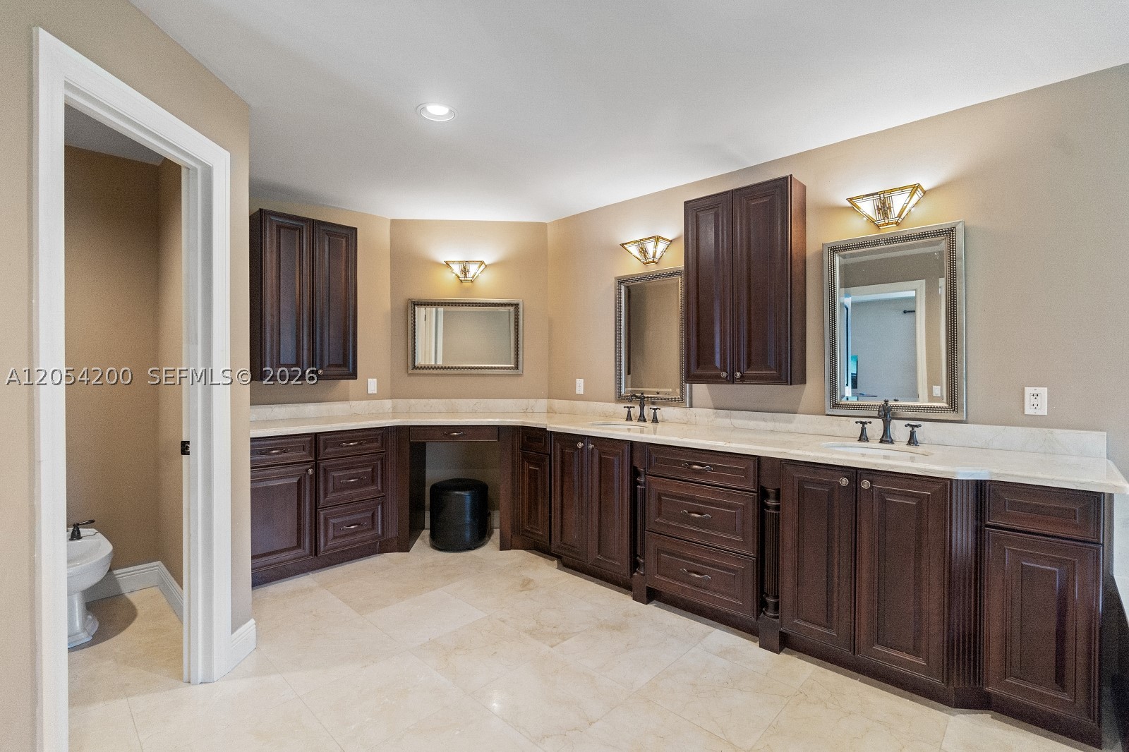 6500 SW 127th St Pinecrest, FL 33156
