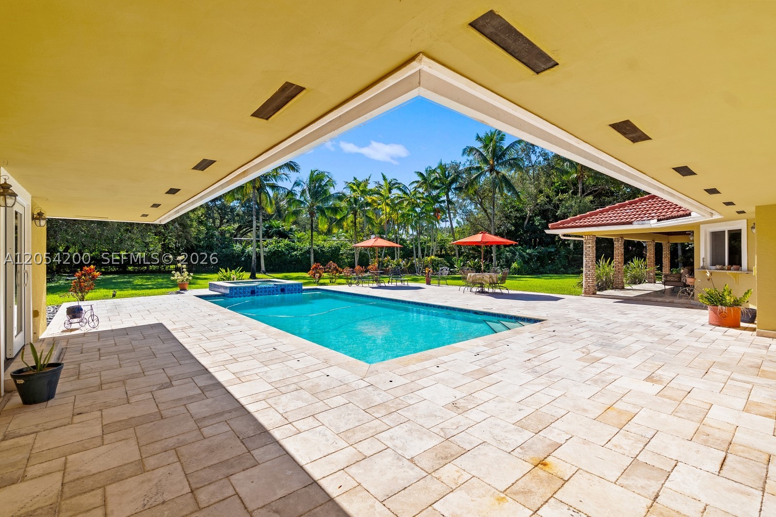 6500 SW 127th St Pinecrest, FL 33156