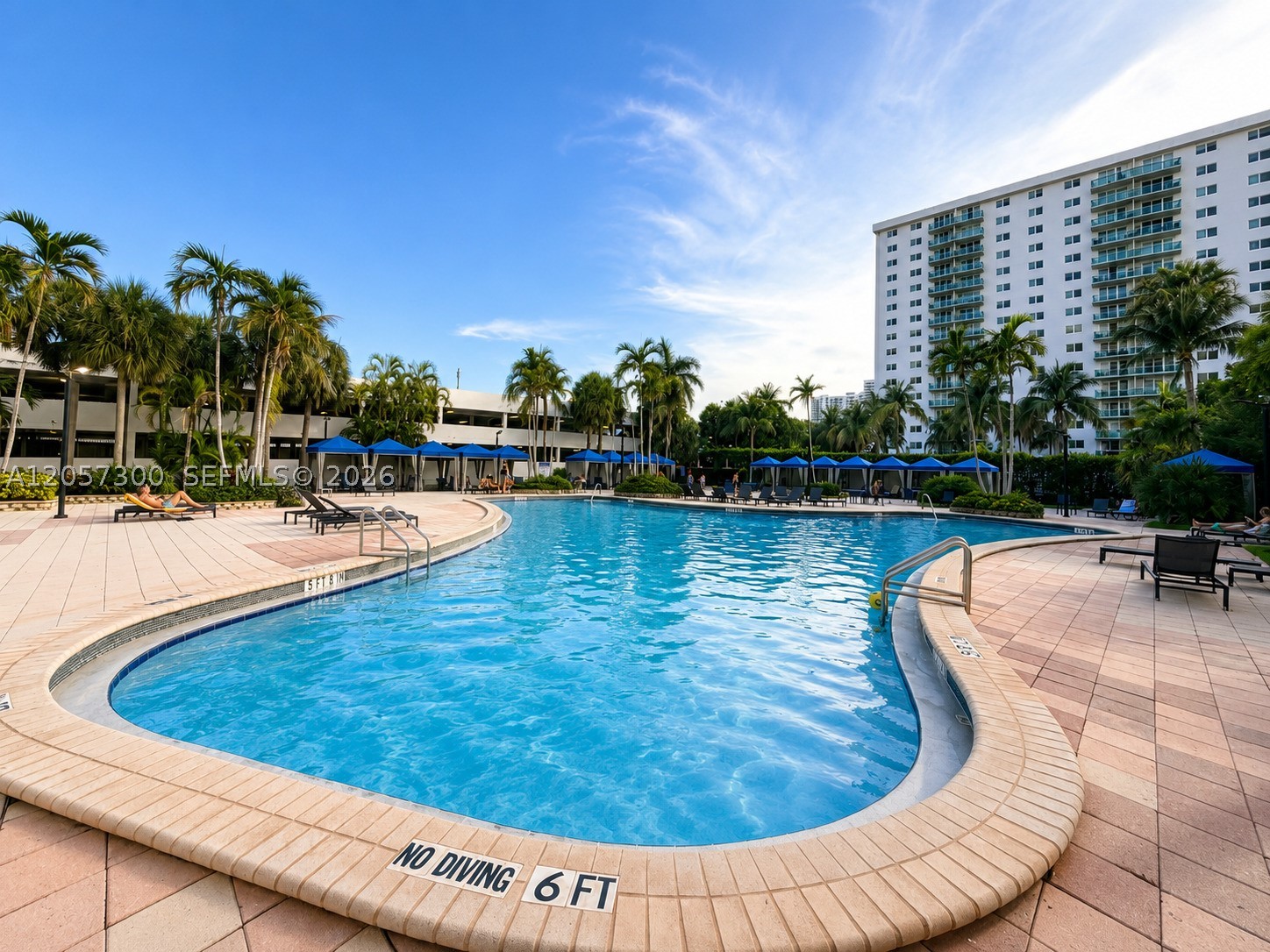 19370 Collins Ave #1410