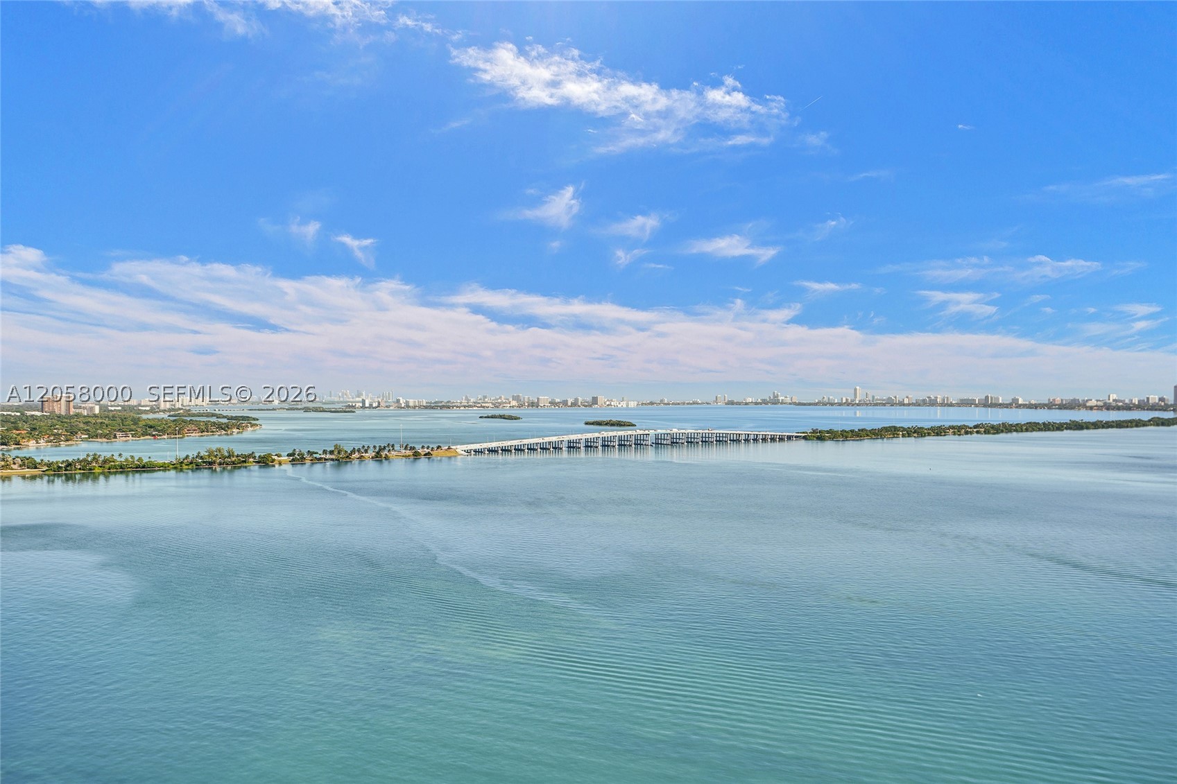image Onyx on the Bay45