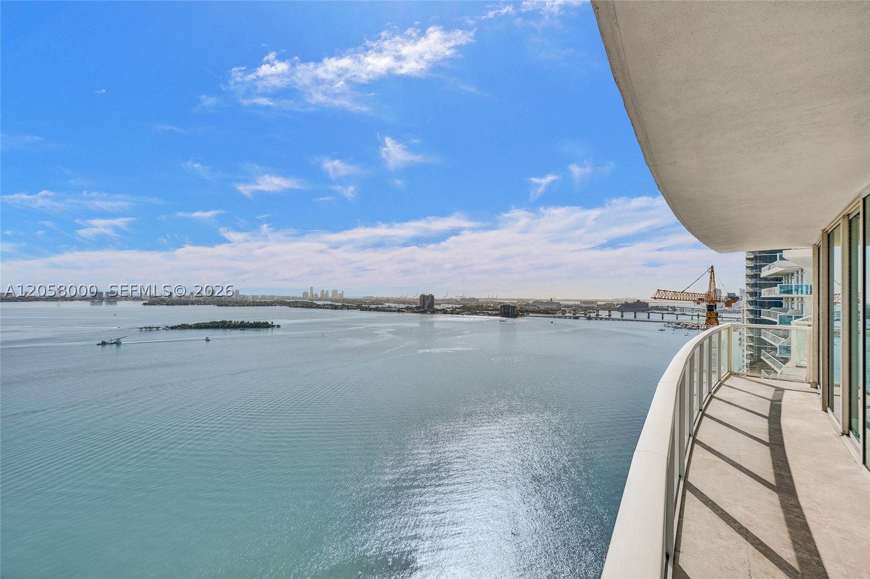 image Onyx on the Bay46
