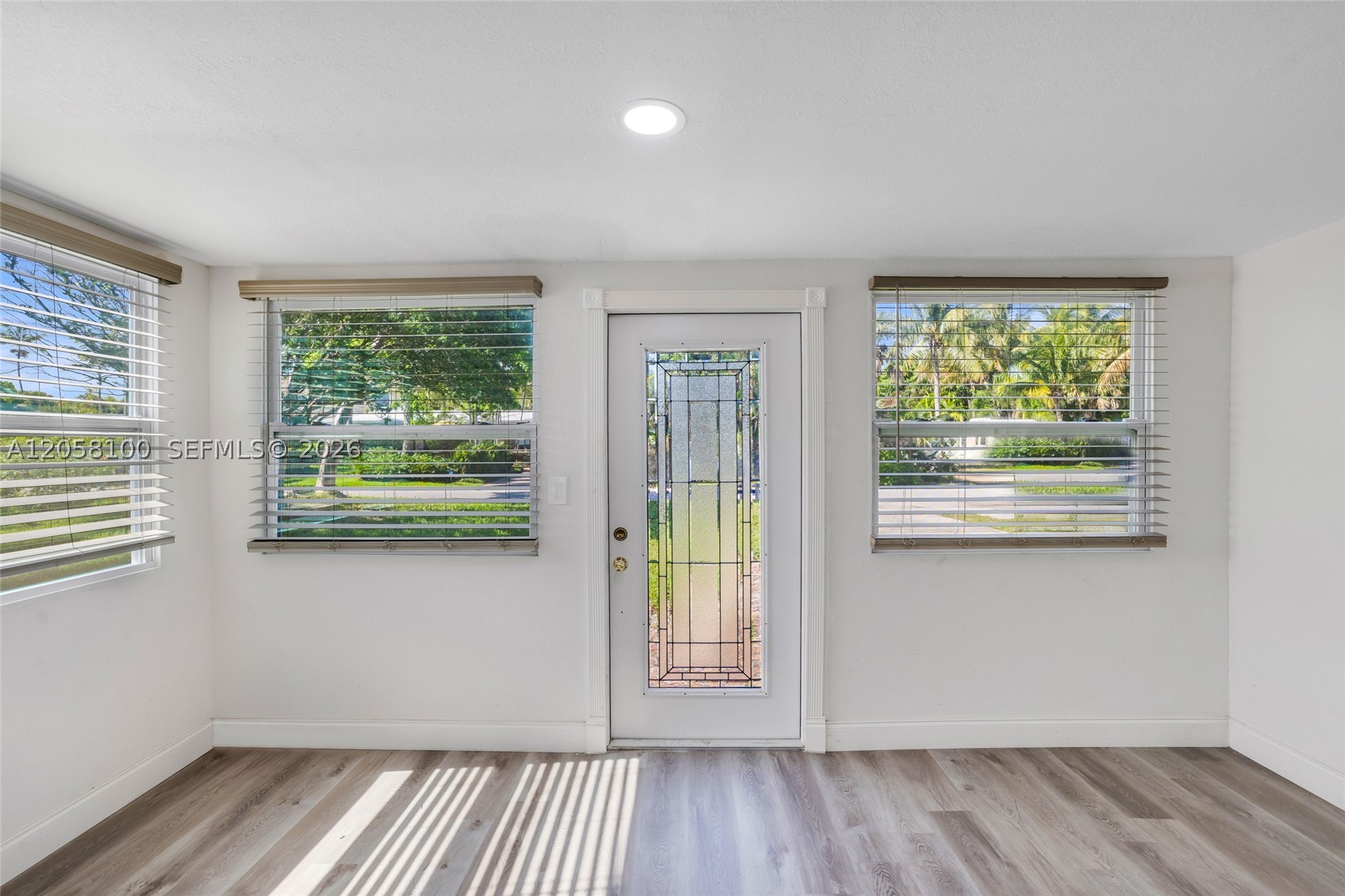 3405 Robbins Rd Pompano Beach, FL 33062