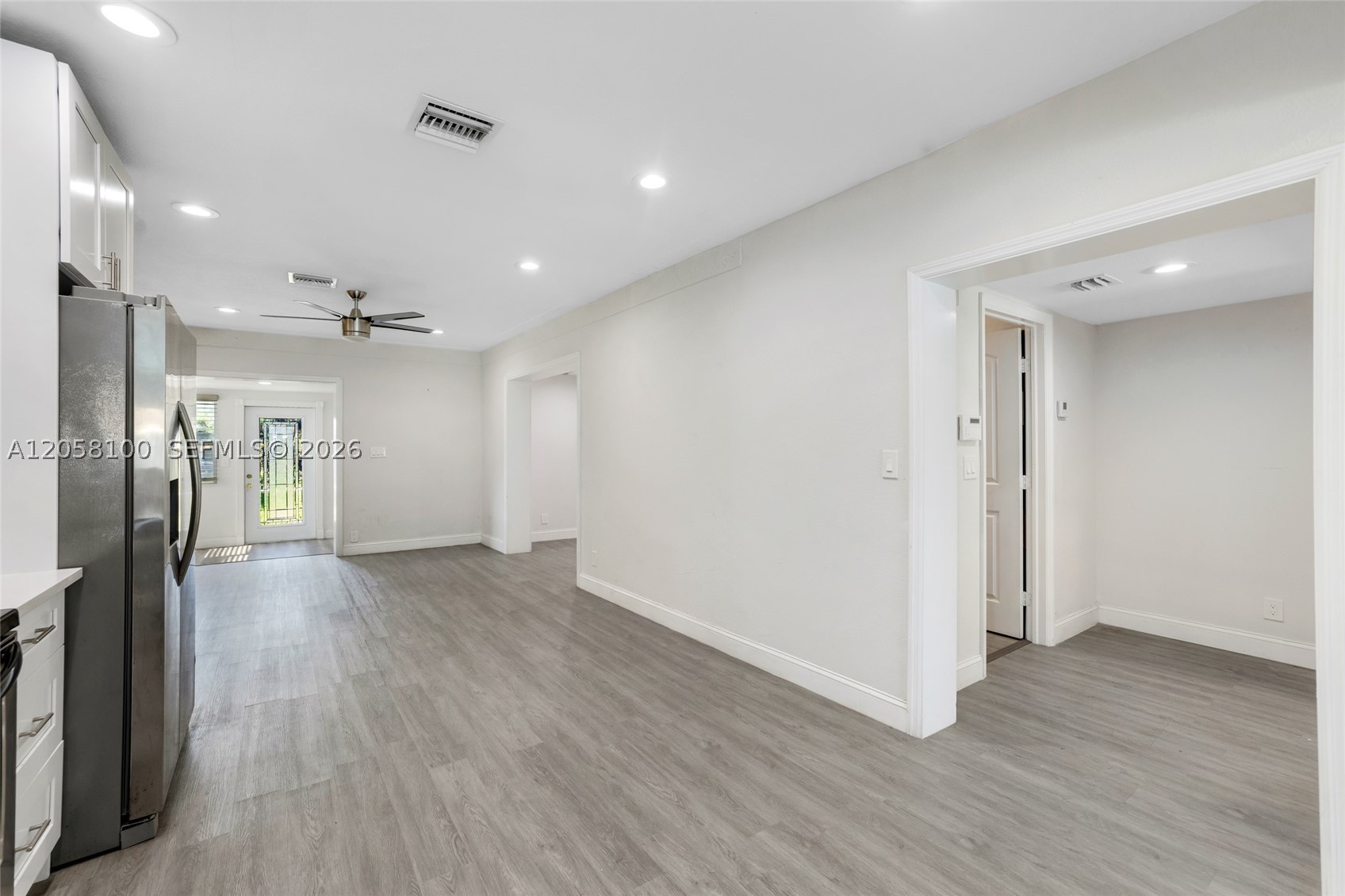 3405 Robbins Rd Pompano Beach, FL 33062