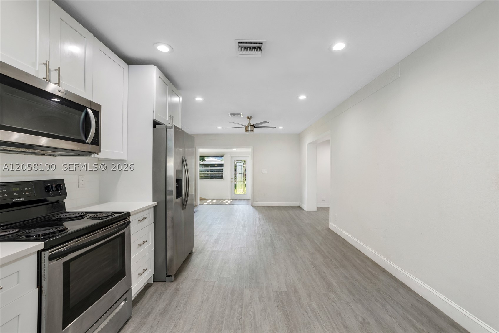 3405 Robbins Rd Pompano Beach, FL 33062