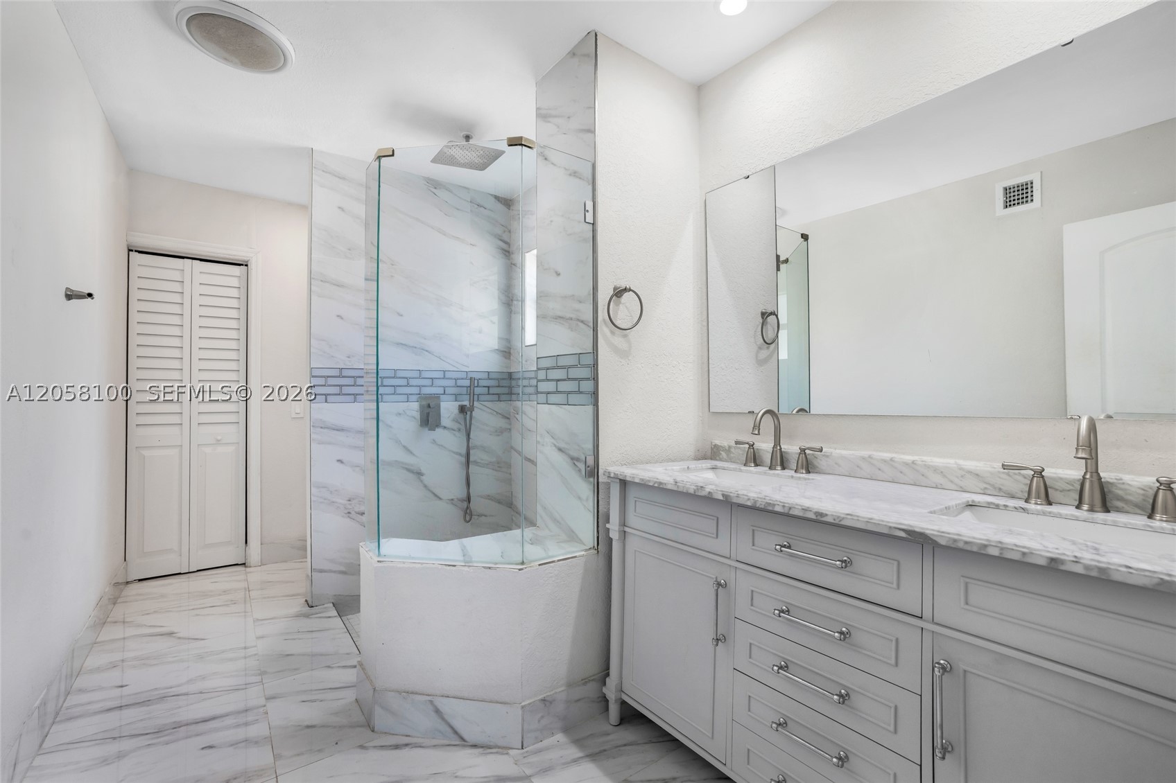 3405 Robbins Rd Pompano Beach, FL 33062