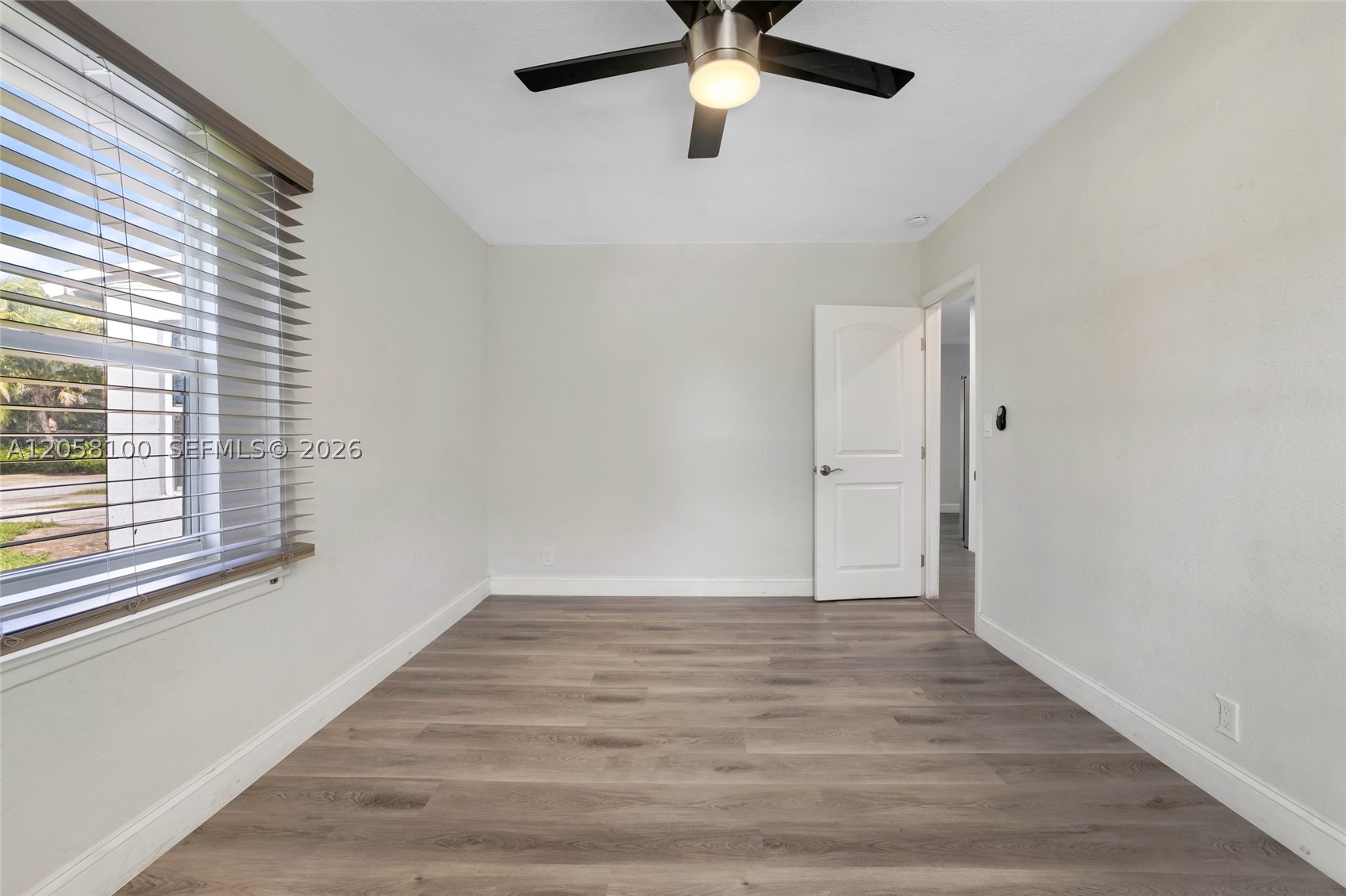 3405 Robbins Rd Pompano Beach, FL 33062