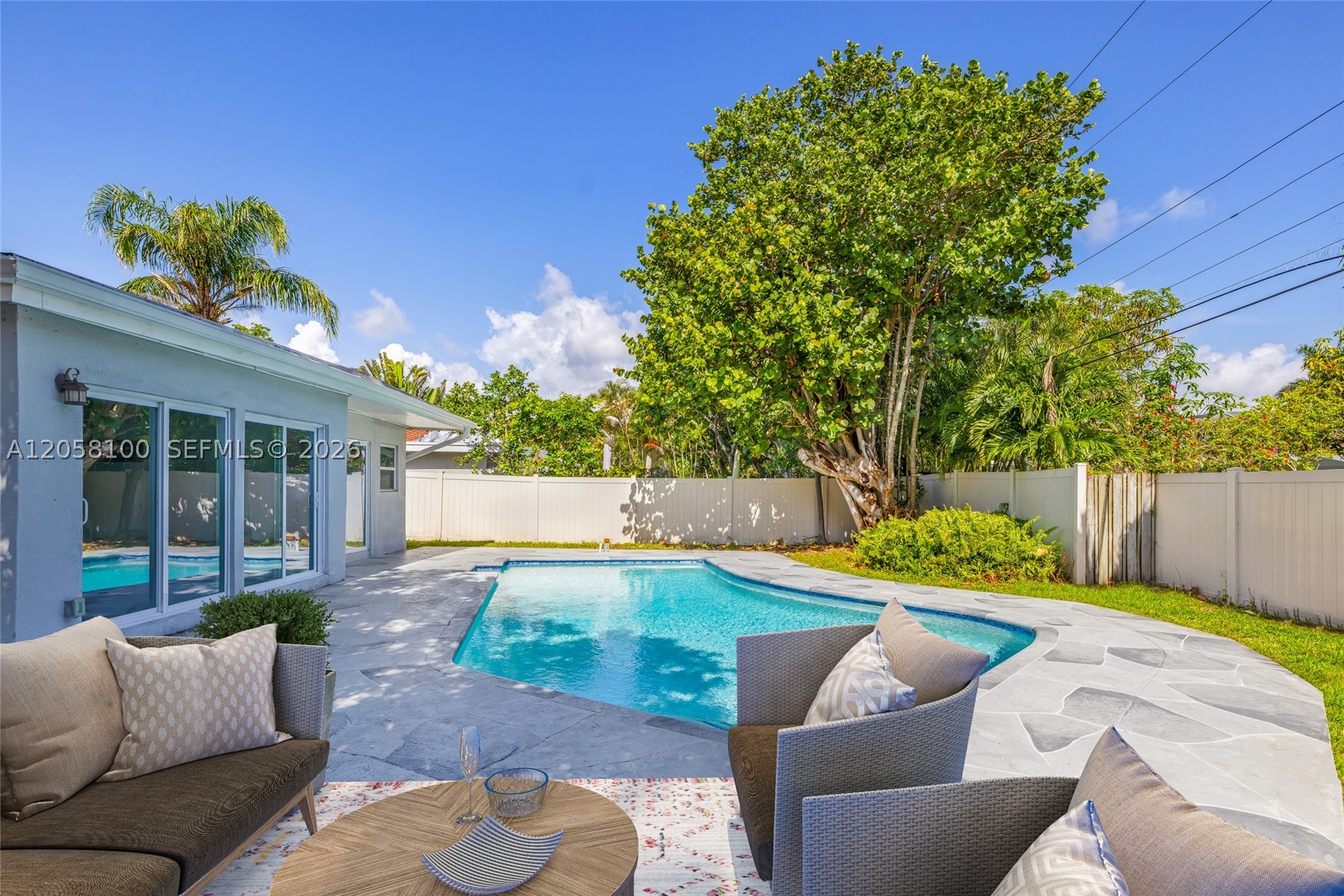 3405 Robbins Rd Pompano Beach, FL 33062