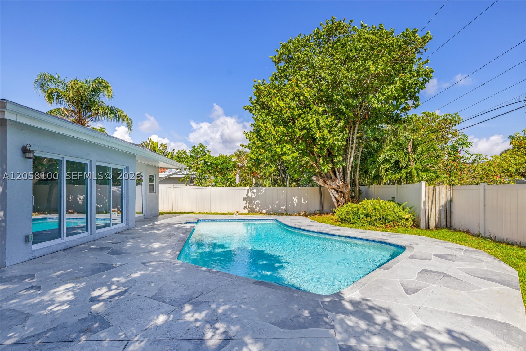 3405 Robbins Rd Pompano Beach, FL 33062