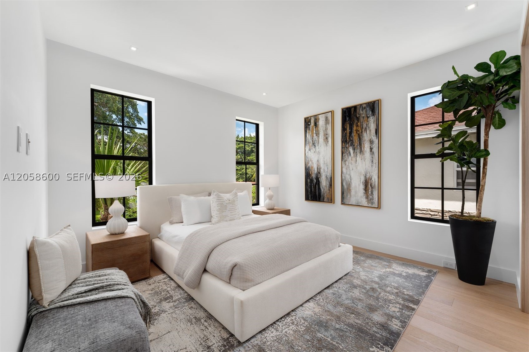 3372 Charles Ave Miami, FL 33133