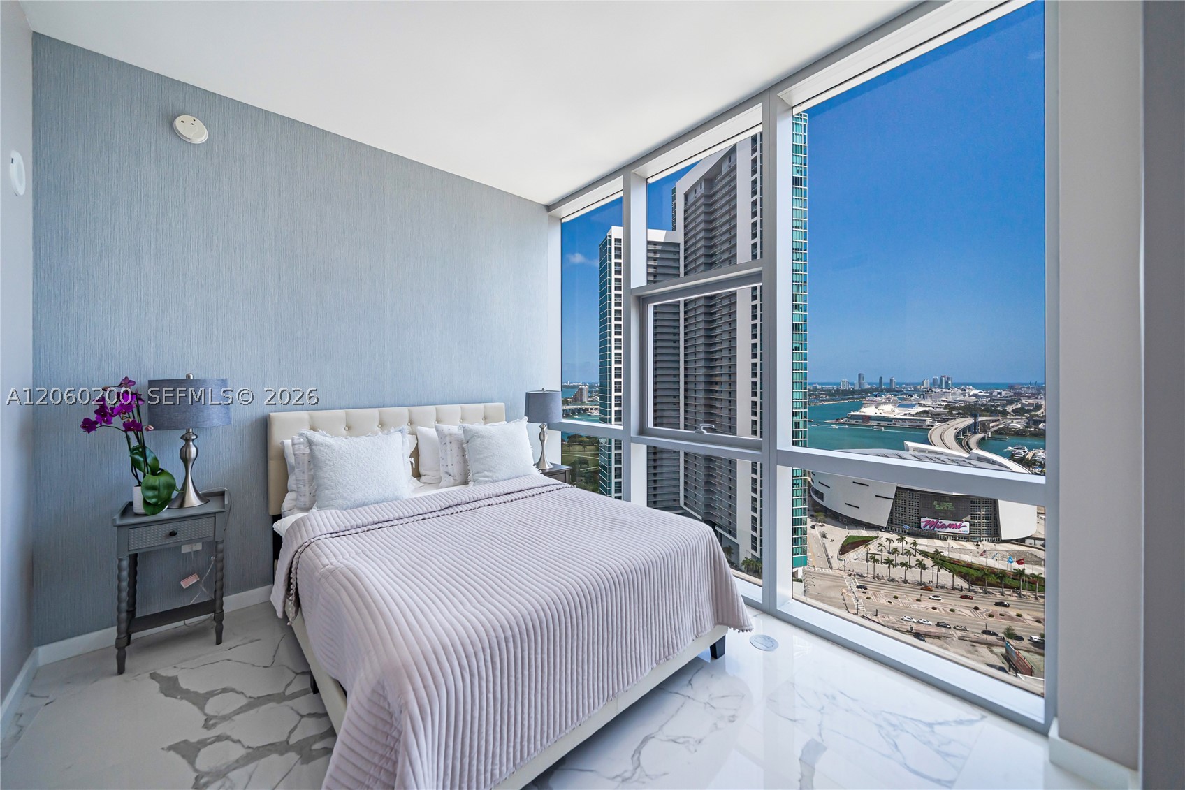 851 NE 1st Ave #2911 Miami, FL 33132