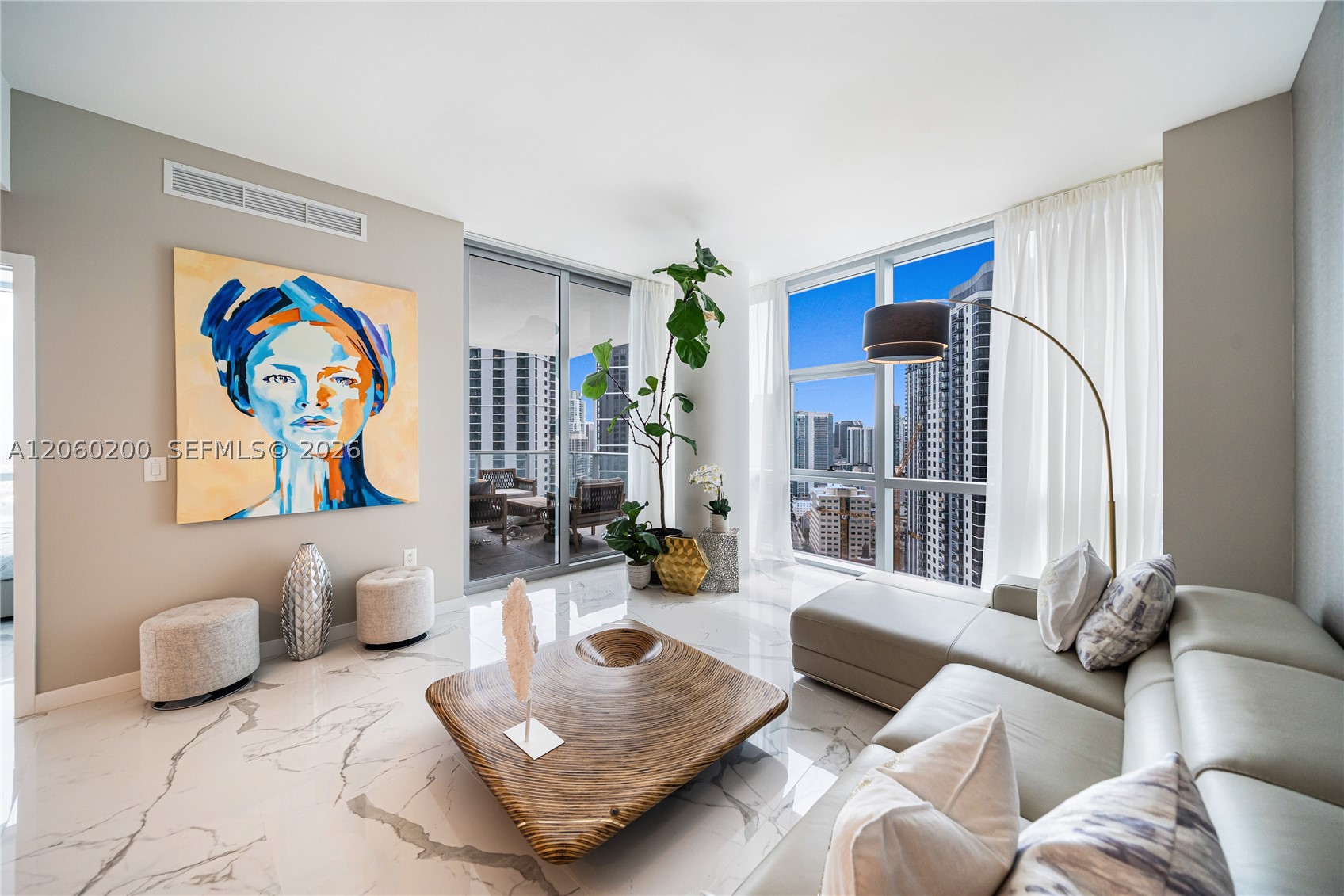 851 NE 1st Ave #2911 Miami, FL 33132