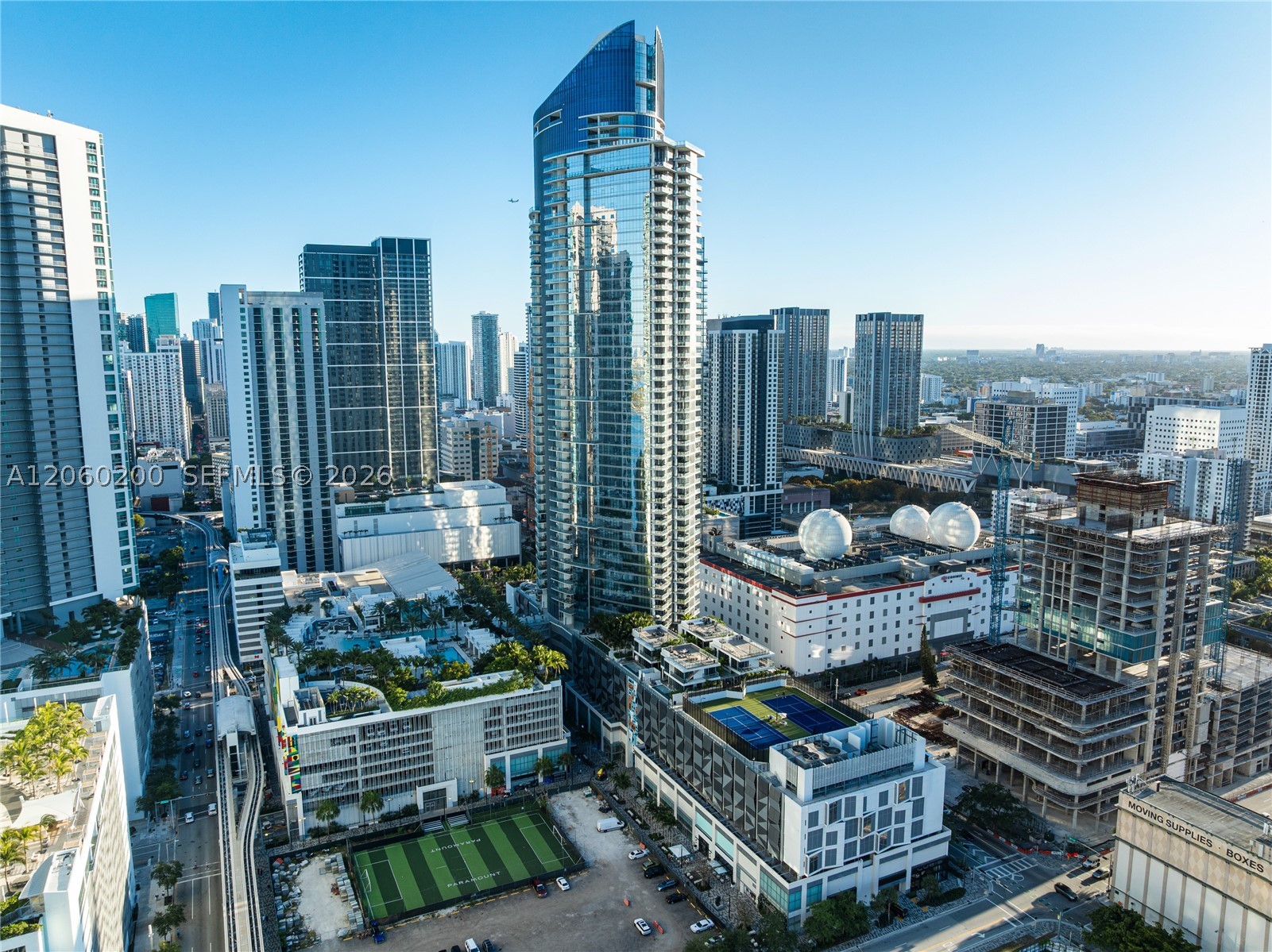 851 NE 1st Ave #2911 Miami, FL 33132