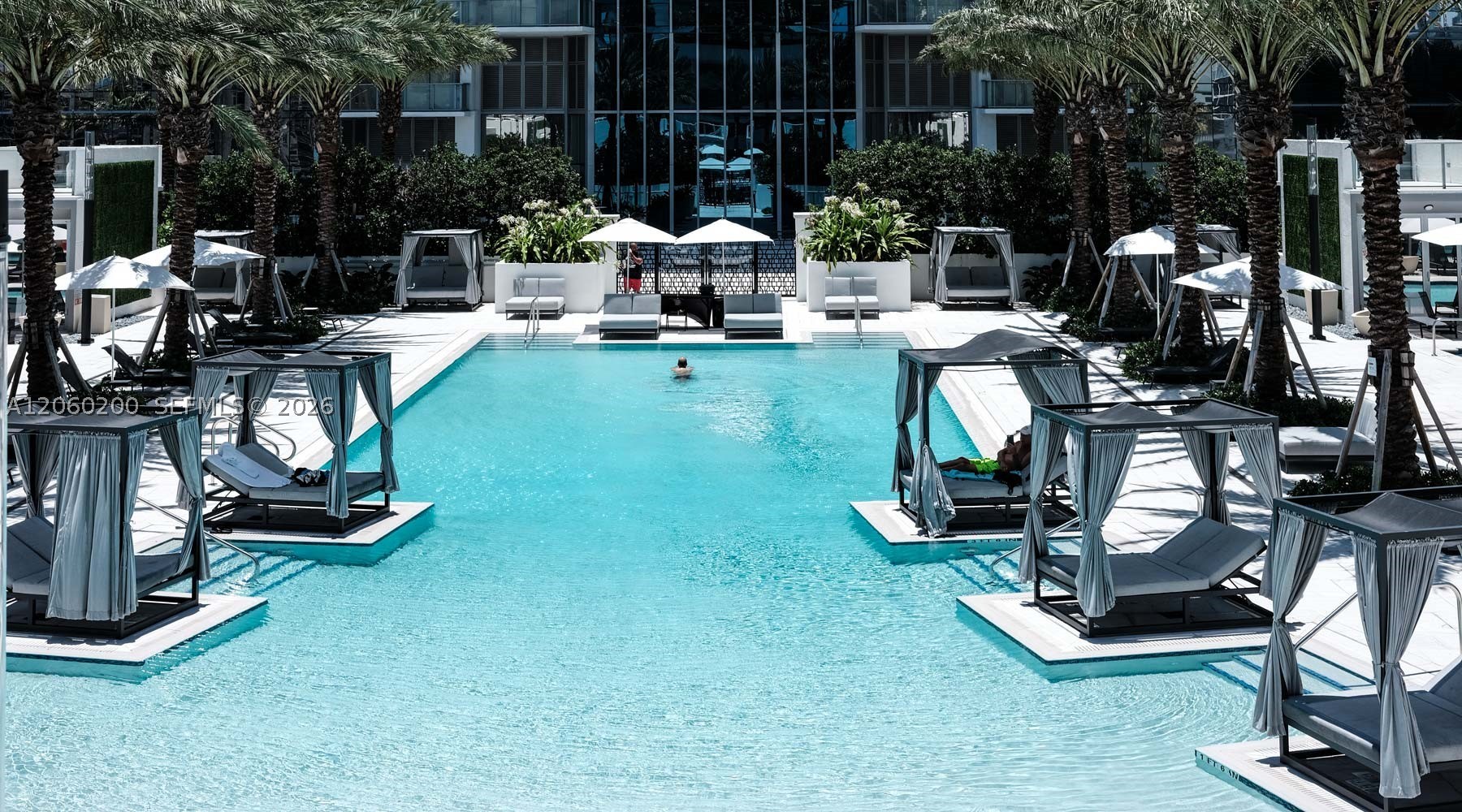 851 NE 1st Ave #2911 Miami, FL 33132