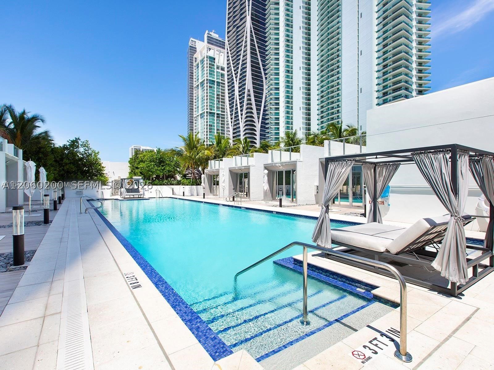 851 NE 1st Ave #2911 Miami, FL 33132