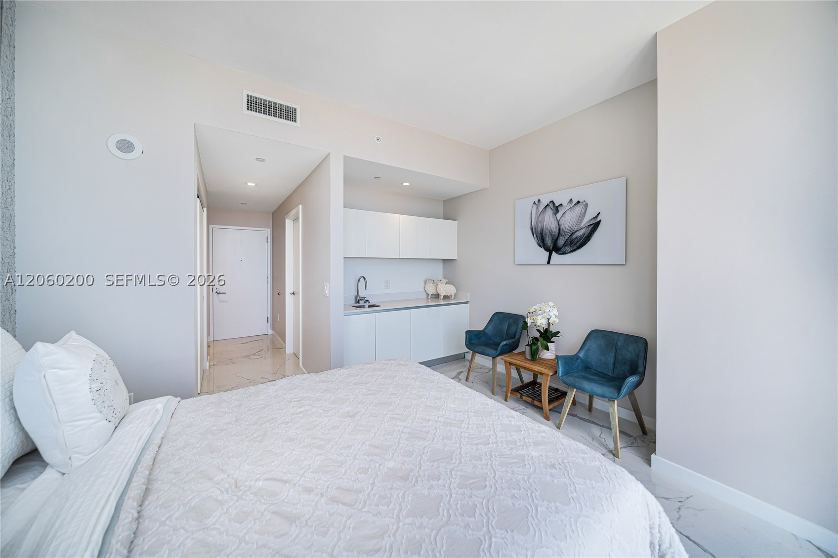 851 NE 1st Ave #2911 Miami, FL 33132