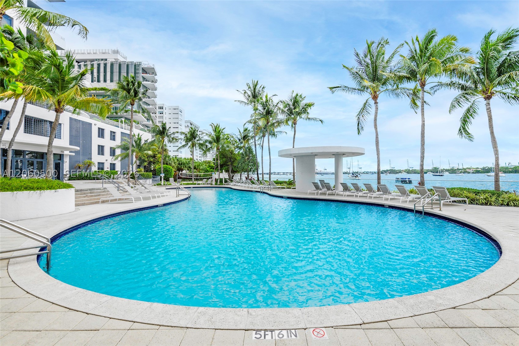 image The Waverly at South Beach18