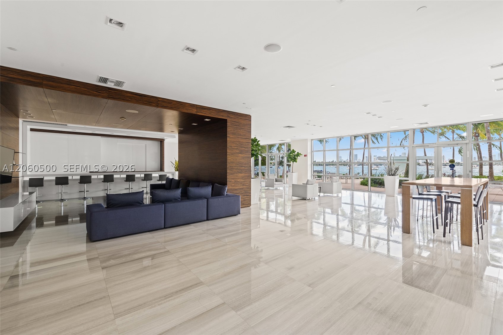 image The Waverly at South Beach20