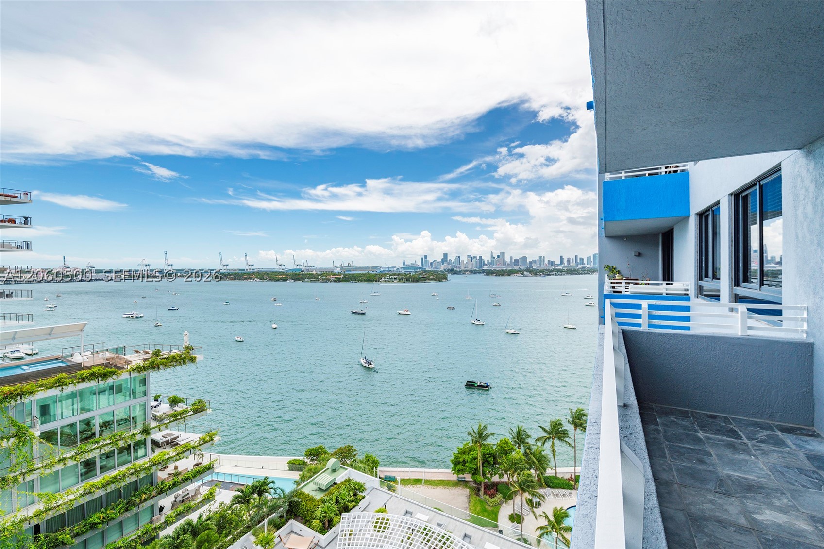 image The Waverly at South Beach6