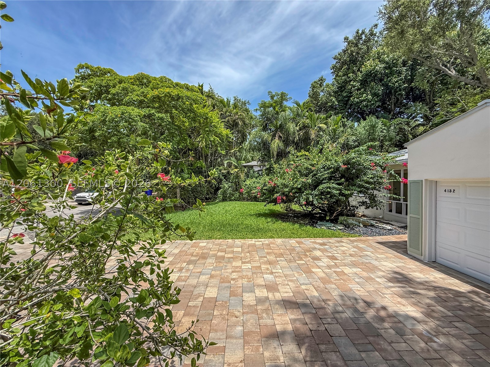 4152 Battersea Rd Miami, FL 33133