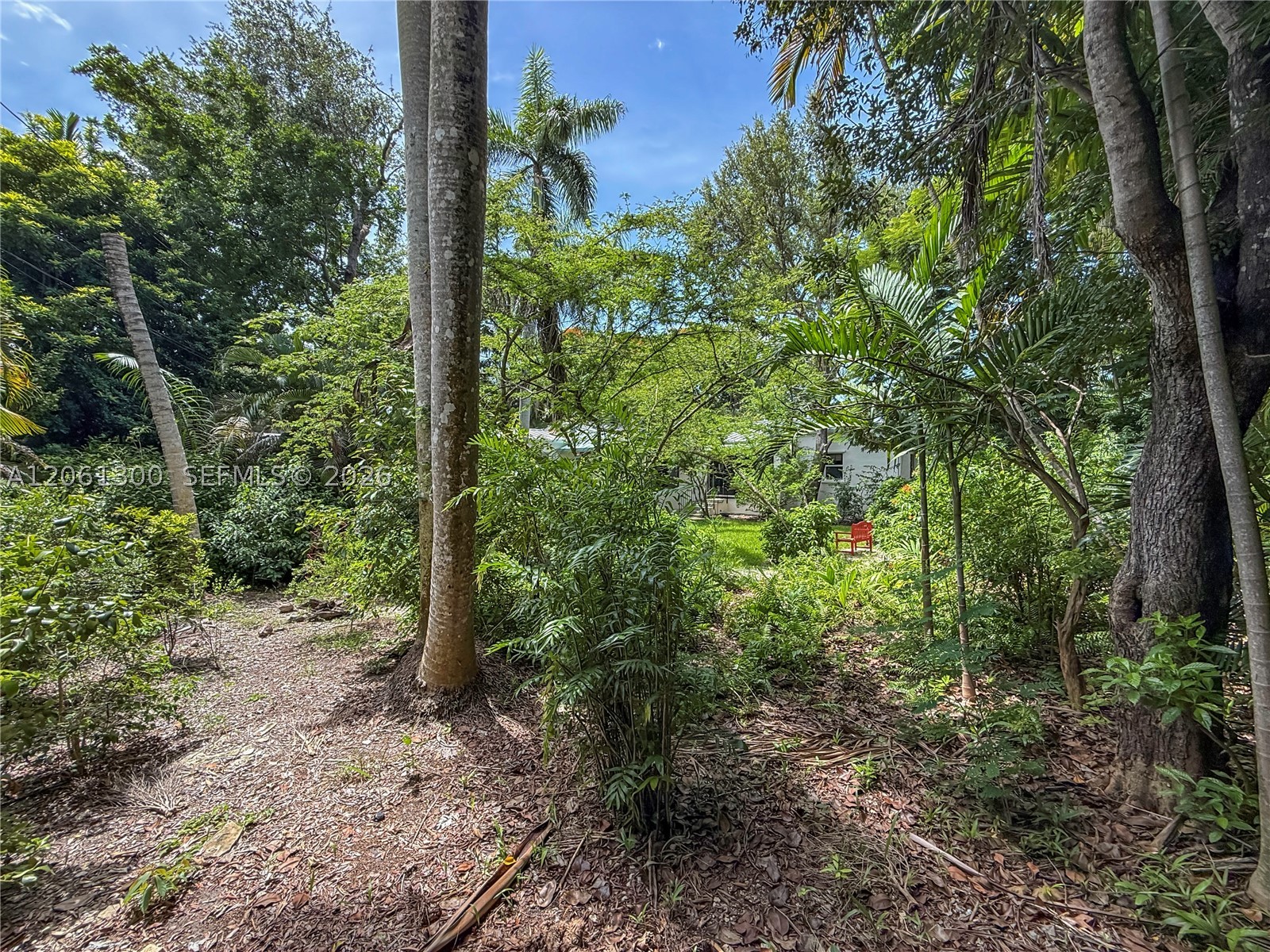 4152 Battersea Rd Miami, FL 33133
