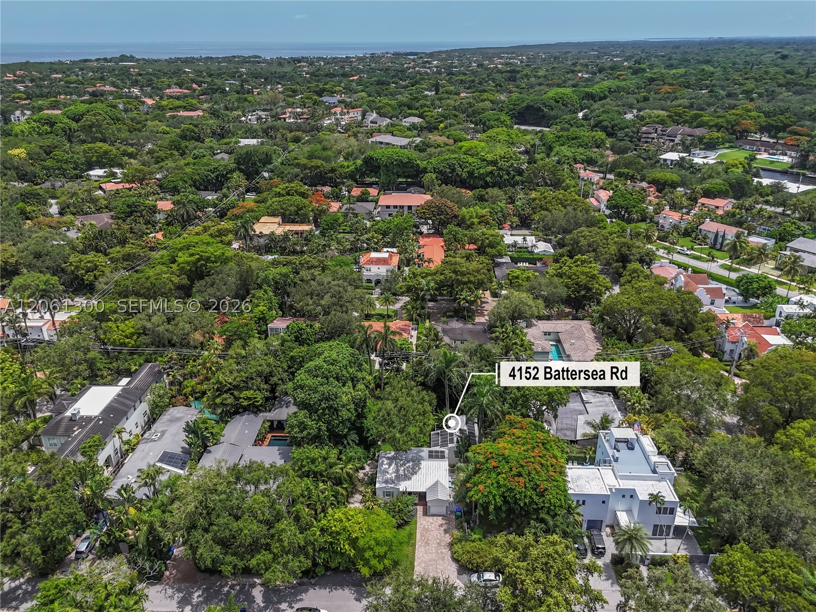 4152 Battersea Rd Miami, FL 33133