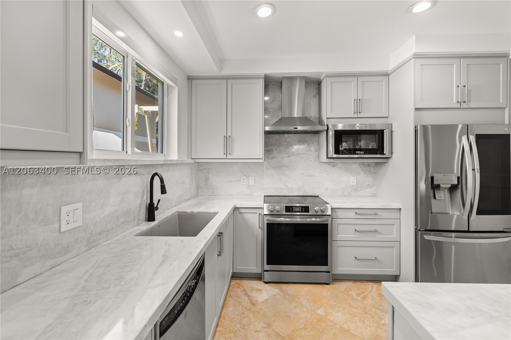 3160 Matilda St #3160 Miami, FL 33133