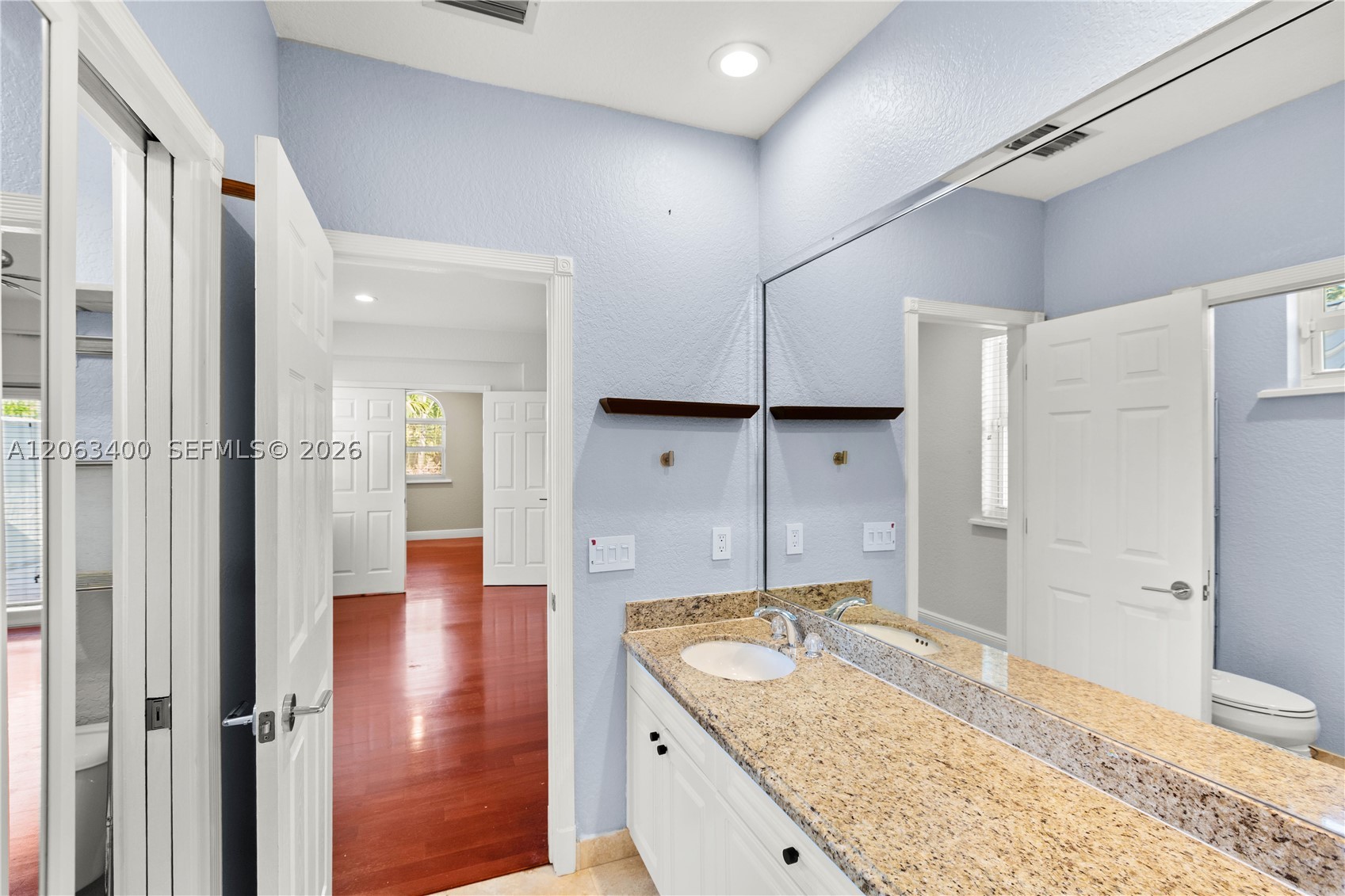 3160 Matilda St #3160 Miami, FL 33133