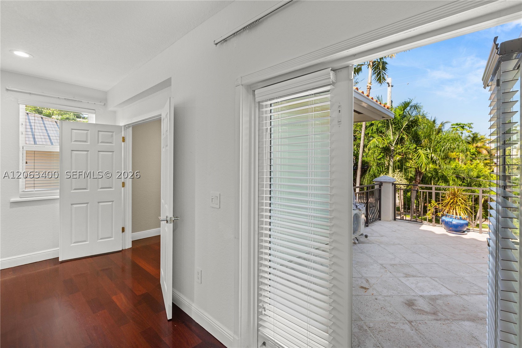 3160 Matilda St #3160 Miami, FL 33133