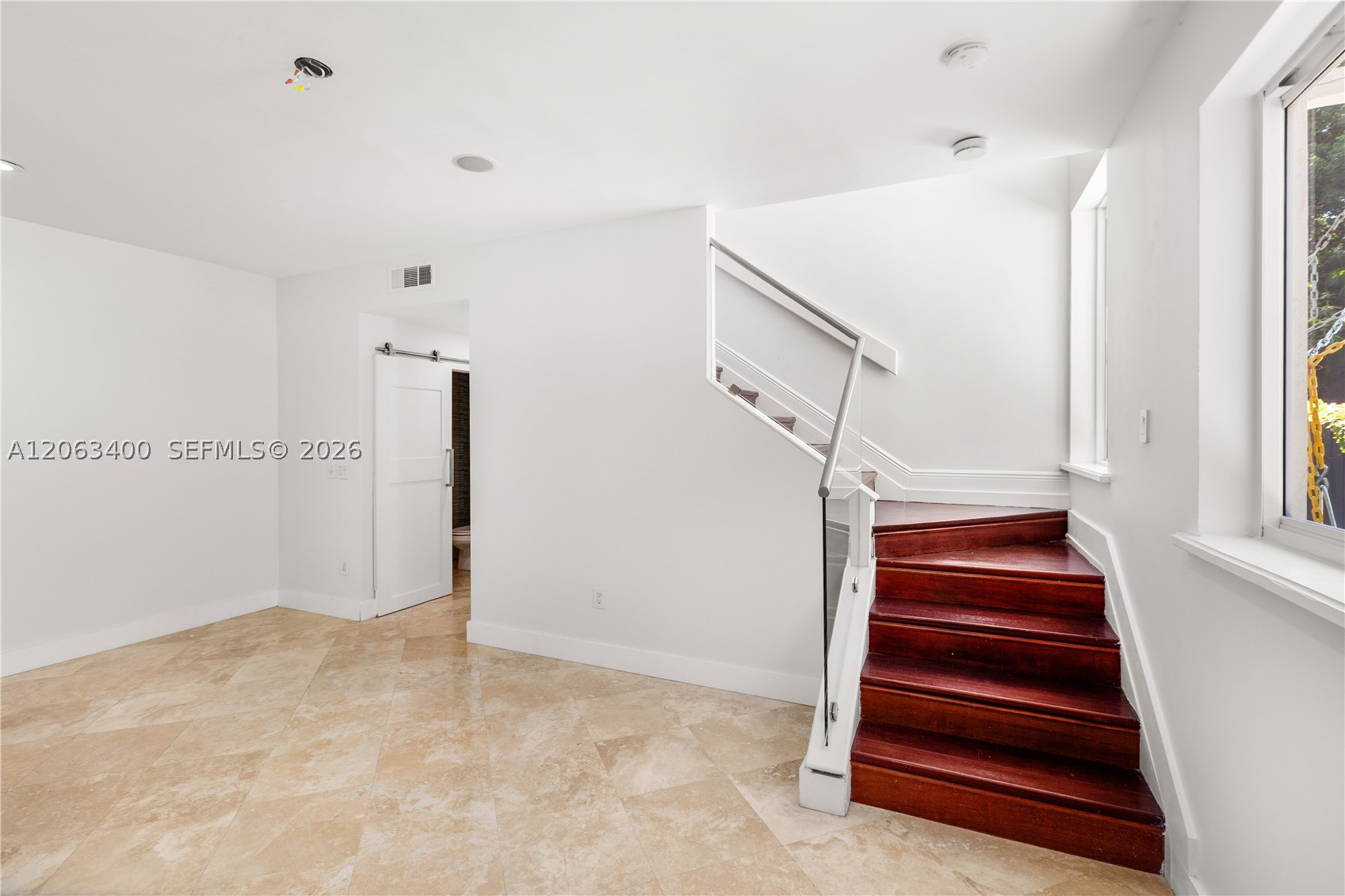 3160 Matilda St #3160 Miami, FL 33133