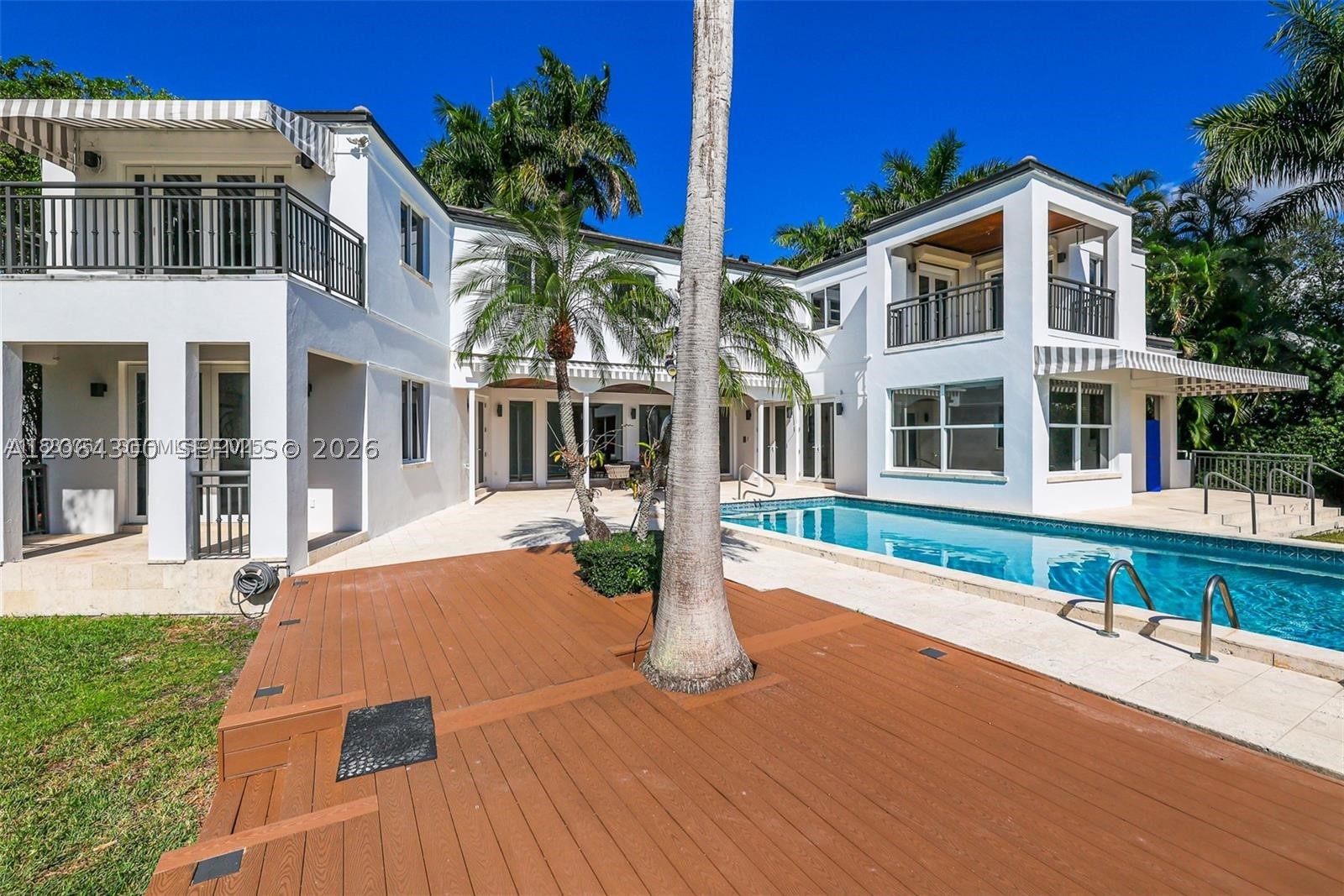 184 Paloma Dr Coral Gables, FL 33143