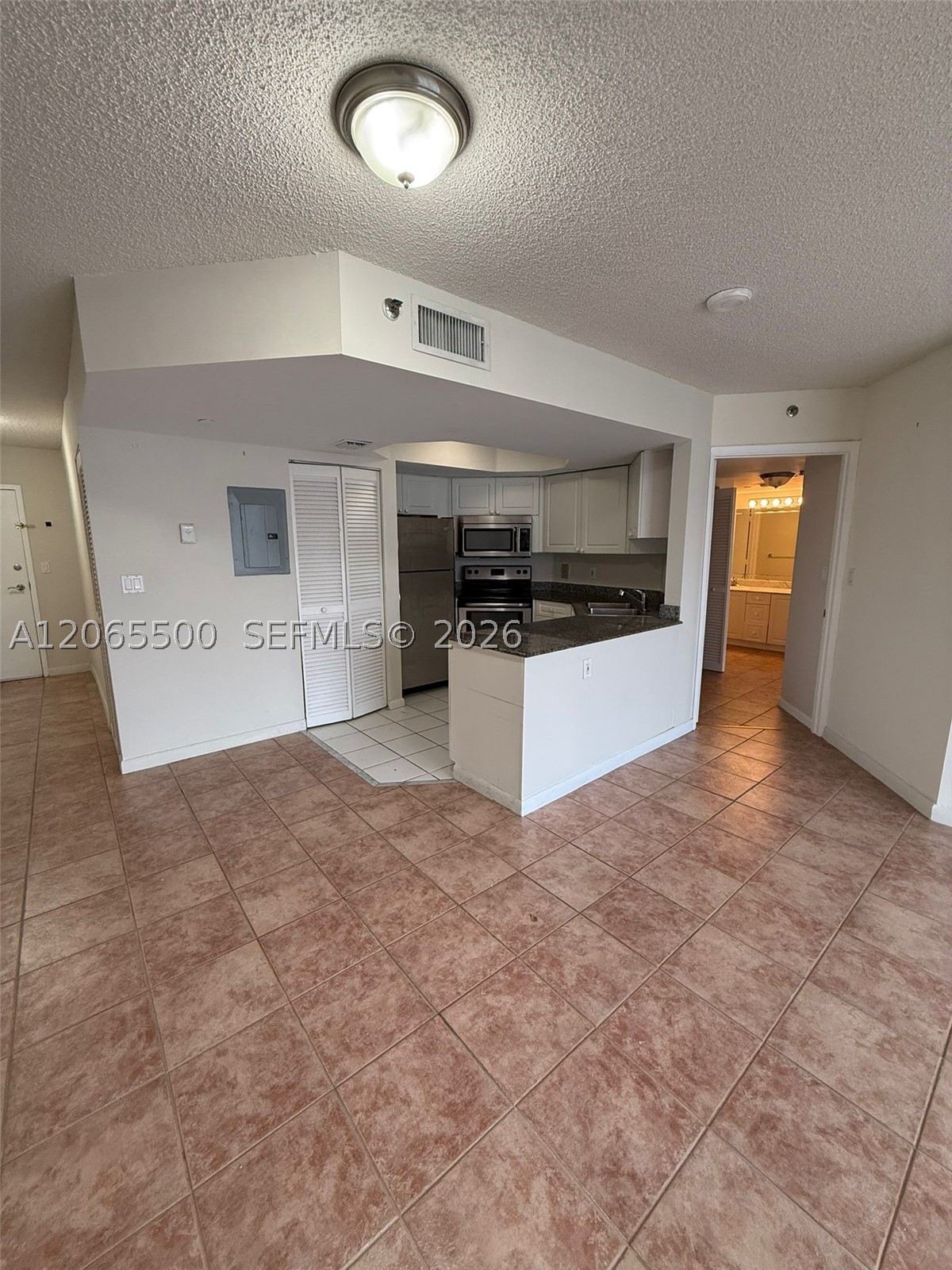 8911 Collins Ave #1103 Surfside, FL 33154