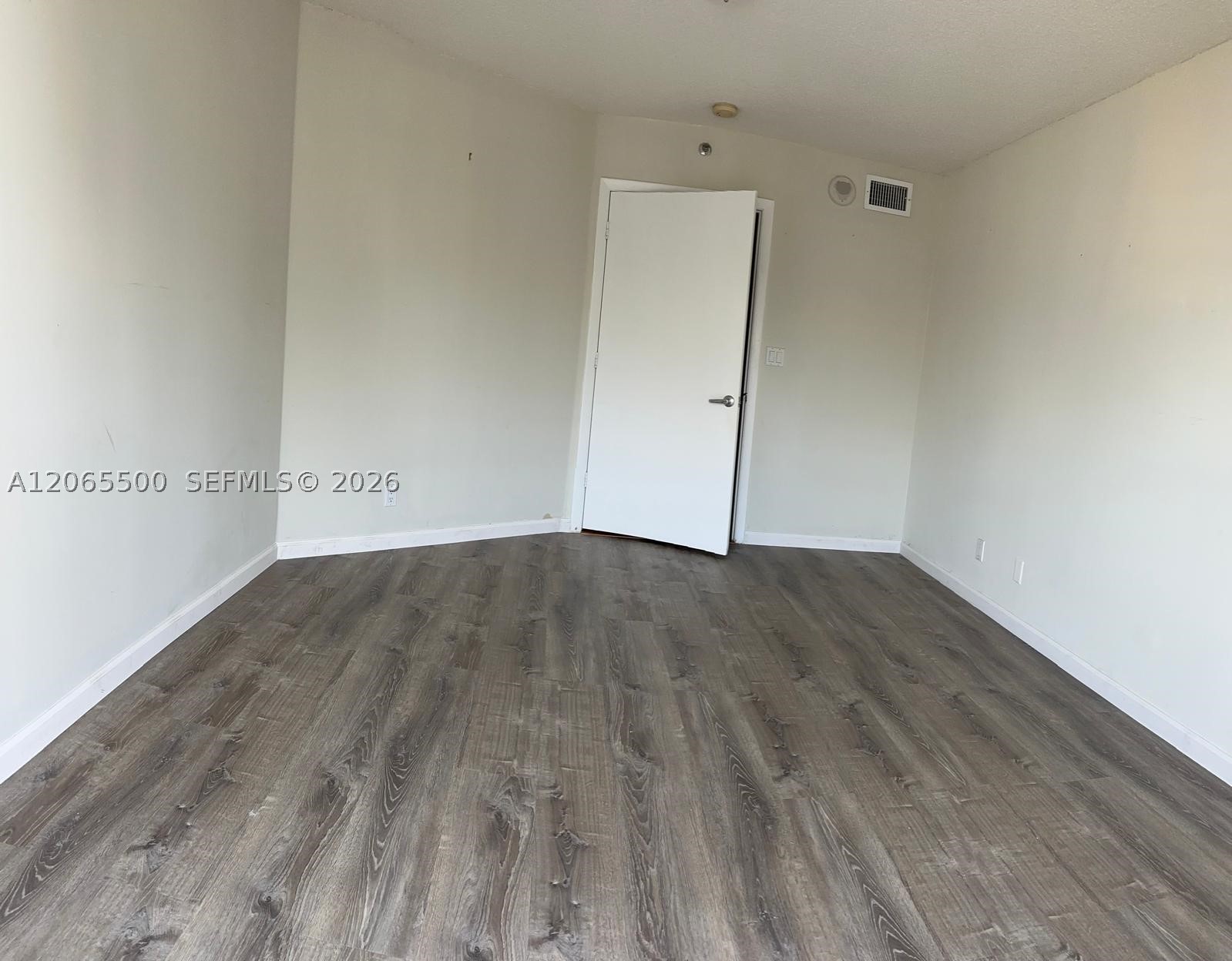 8911 Collins Ave #1103 Surfside, FL 33154