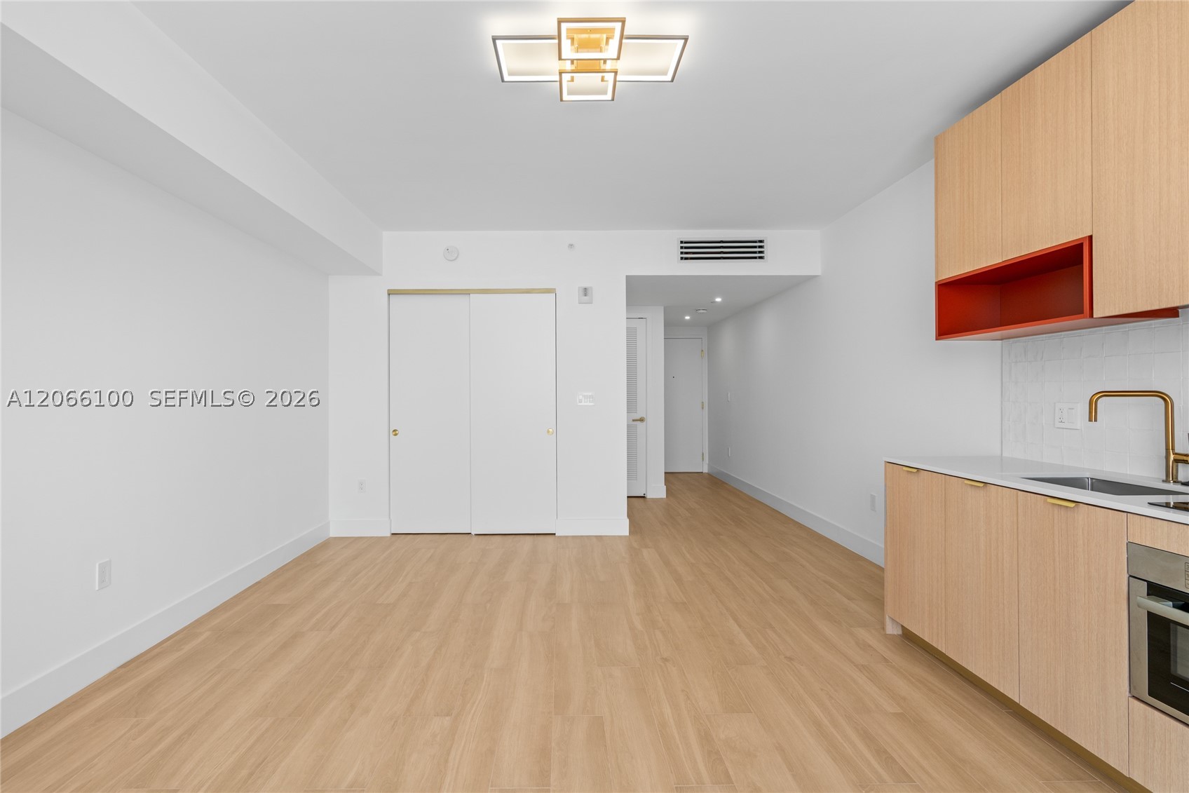 90 NE 32th St #918 Miami, FL 33127