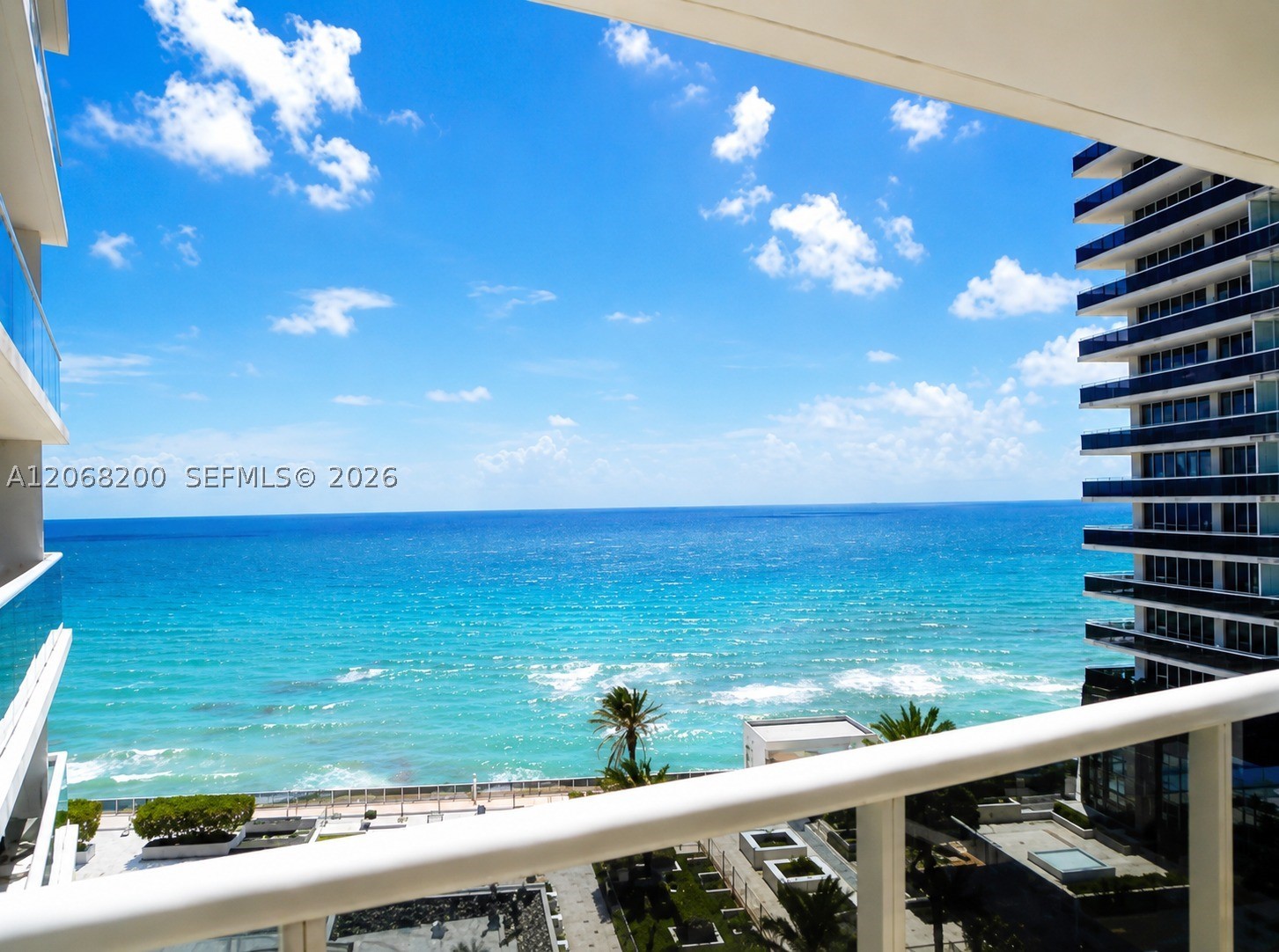 image Beach Club 31