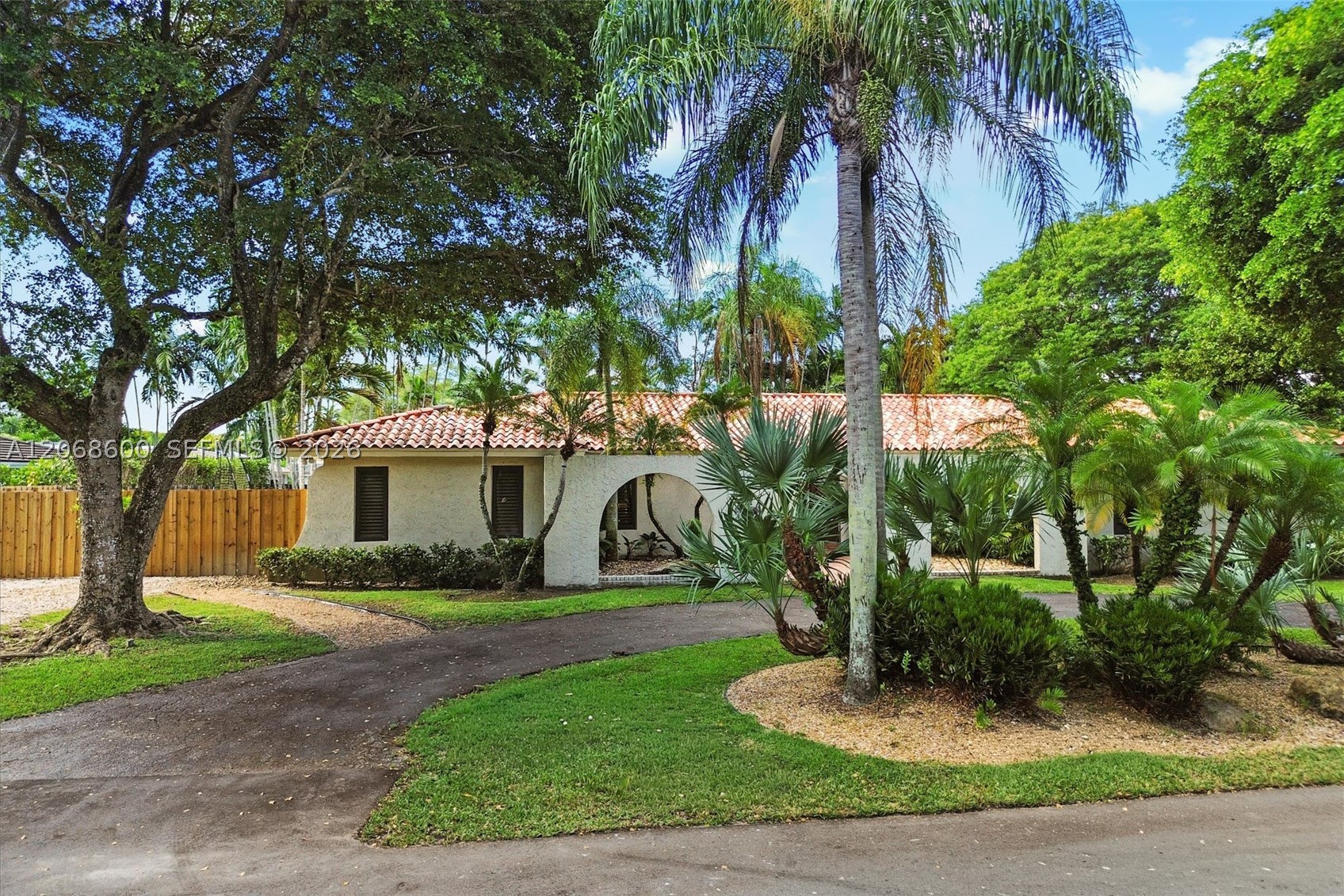7190 SW 100th St