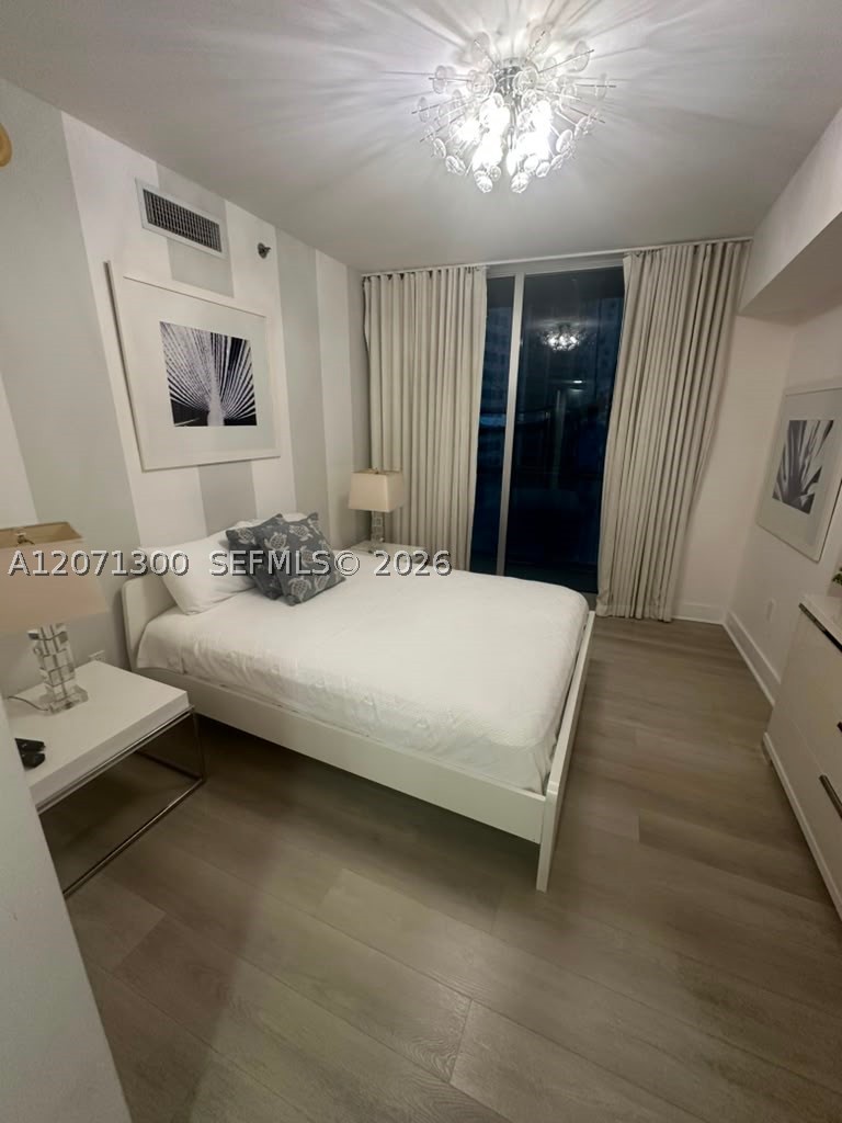 image Icon Brickell III (W Miami)10