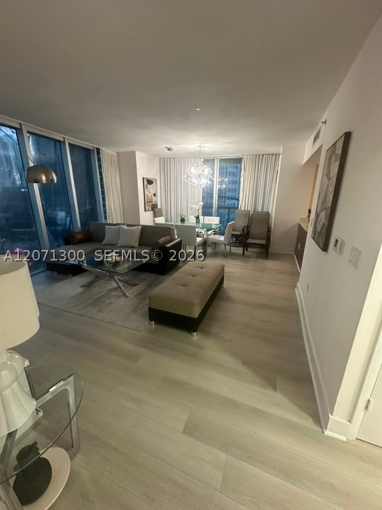 image Icon Brickell III (W Miami)2