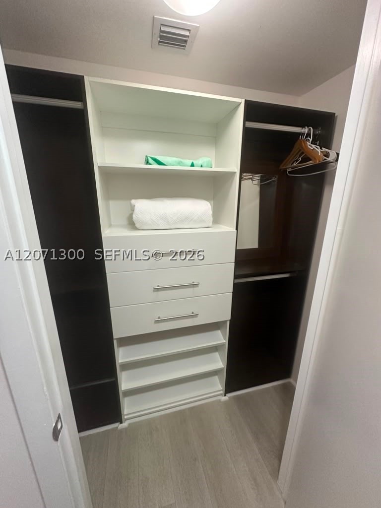 image Icon Brickell III (W Miami)7