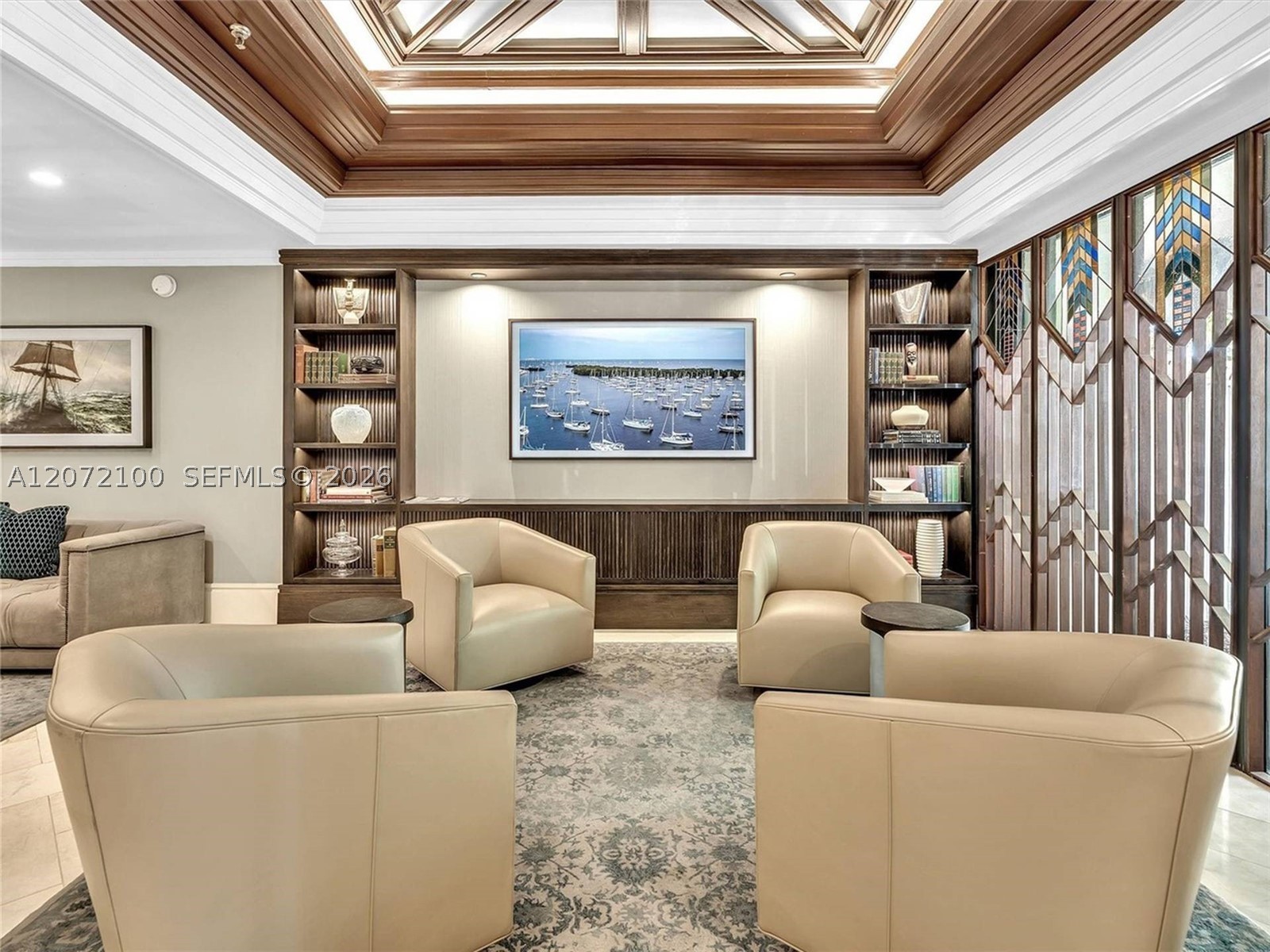 image Yacht Harbour42