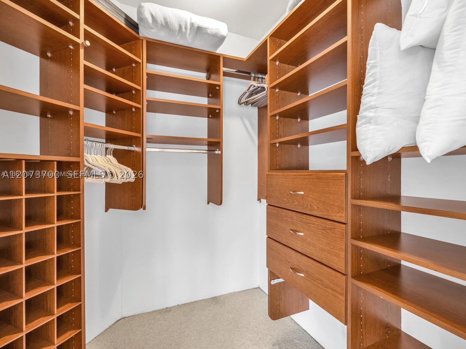 4779 Collins Ave #1005 Miami Beach, FL 33140